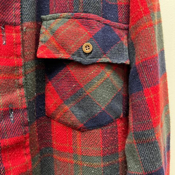 80s Red Green Blue Plaid Shirt Button Front David Harrison 15-15 1/2 Acrylic - Picture 10 of 10